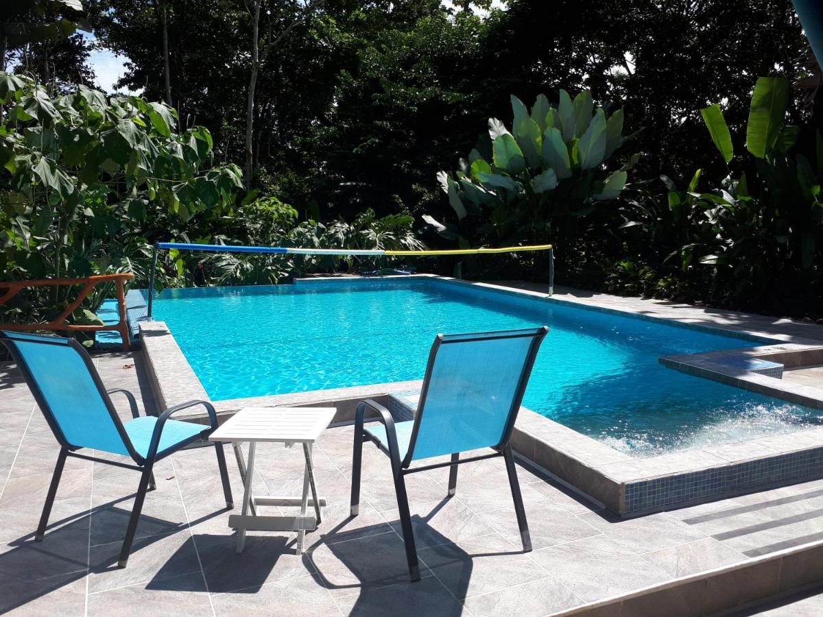Tropical Paradise Bungalows Pital  외부 사진