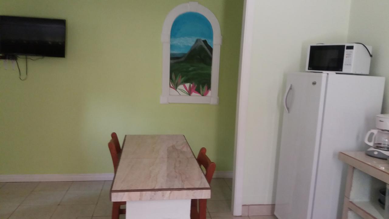 Tropical Paradise Bungalows Pital  외부 사진