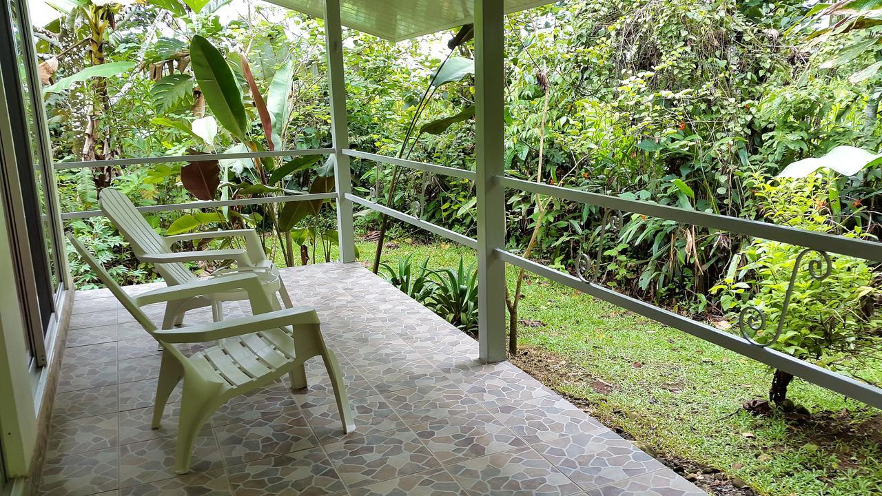 Tropical Paradise Bungalows Pital  외부 사진