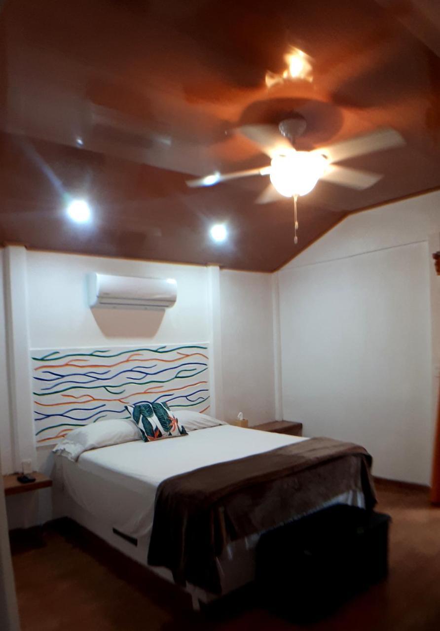 Tropical Paradise Bungalows Pital  외부 사진
